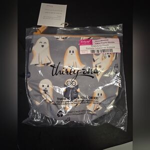 Thirty-One snack and go pouch - Playful Ghosts